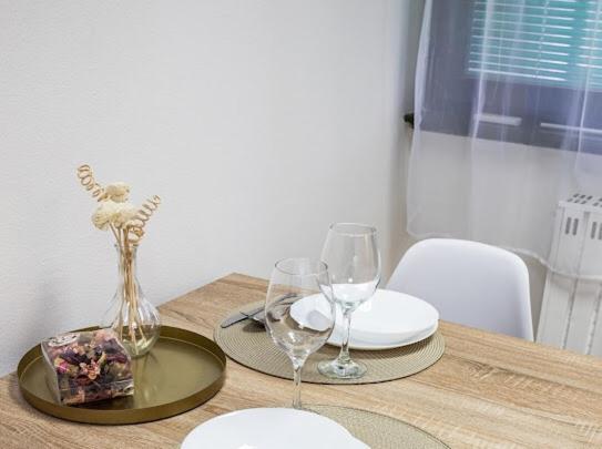 Center Cozy Apartment سوبوتيتْسا المظهر الخارجي الصورة