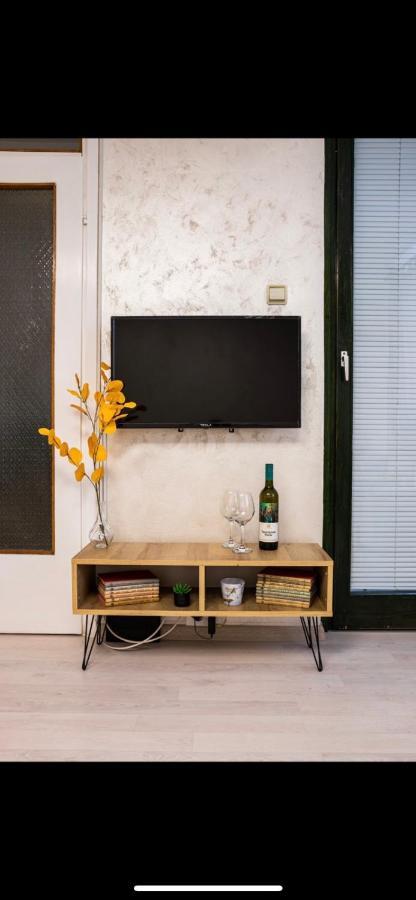 Center Cozy Apartment سوبوتيتْسا المظهر الخارجي الصورة