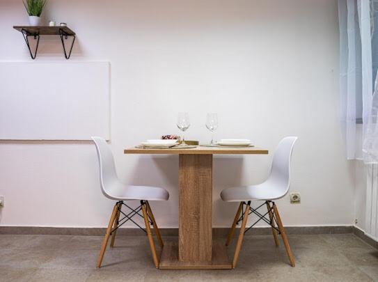 Center Cozy Apartment سوبوتيتْسا المظهر الخارجي الصورة